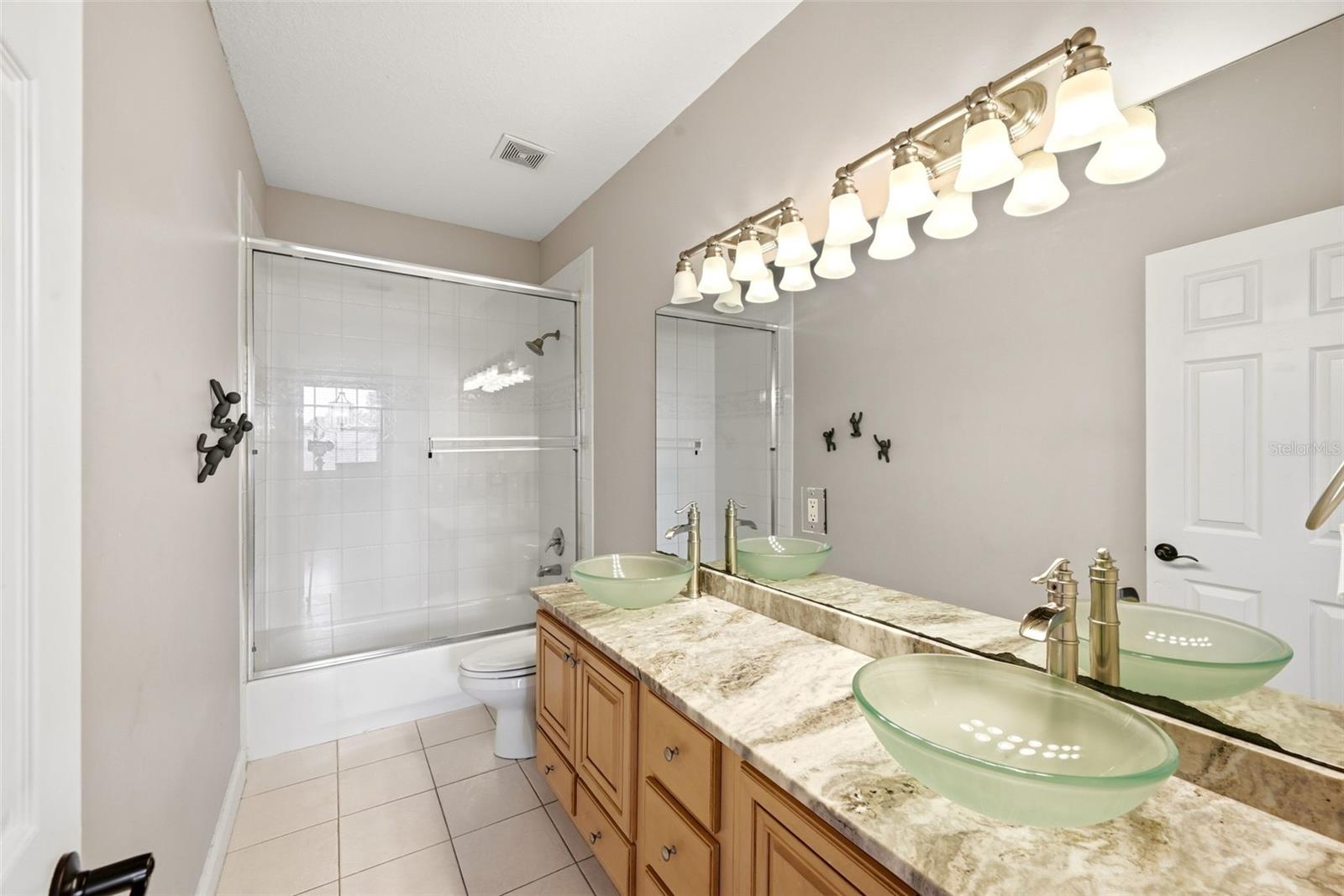 BALMORAL - Residential