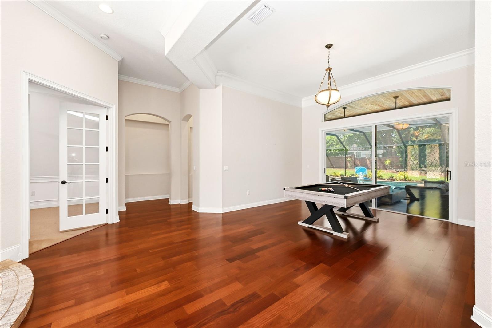 BALMORAL - Residential