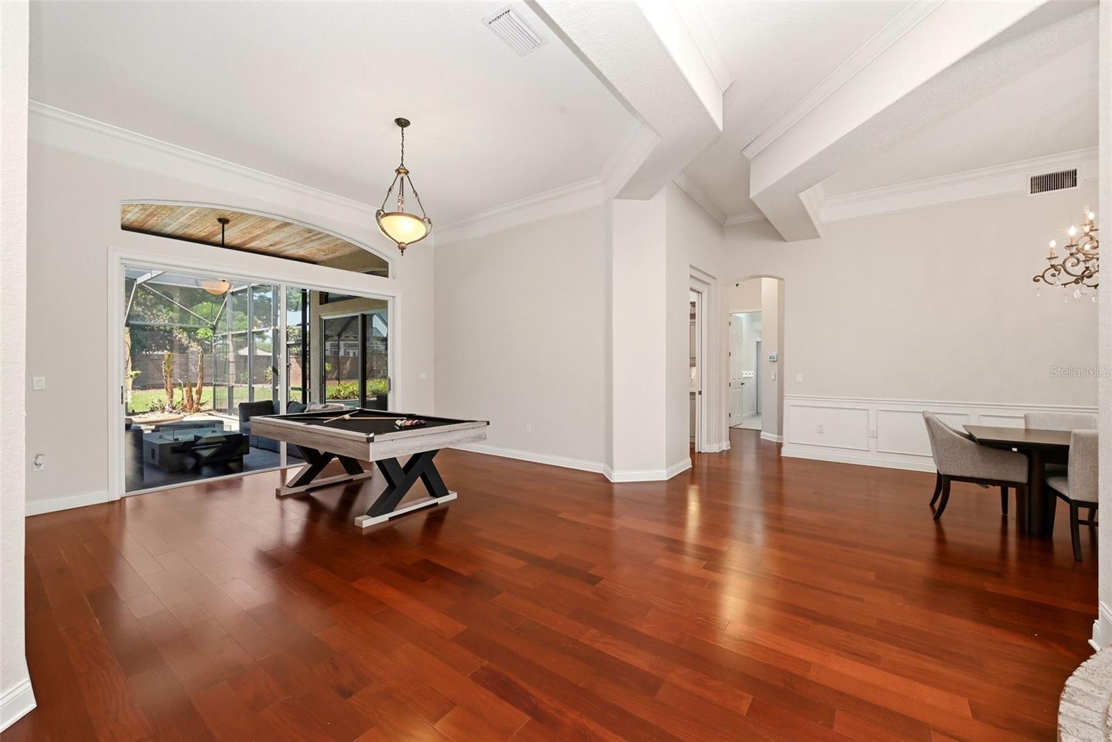 BALMORAL - Residential