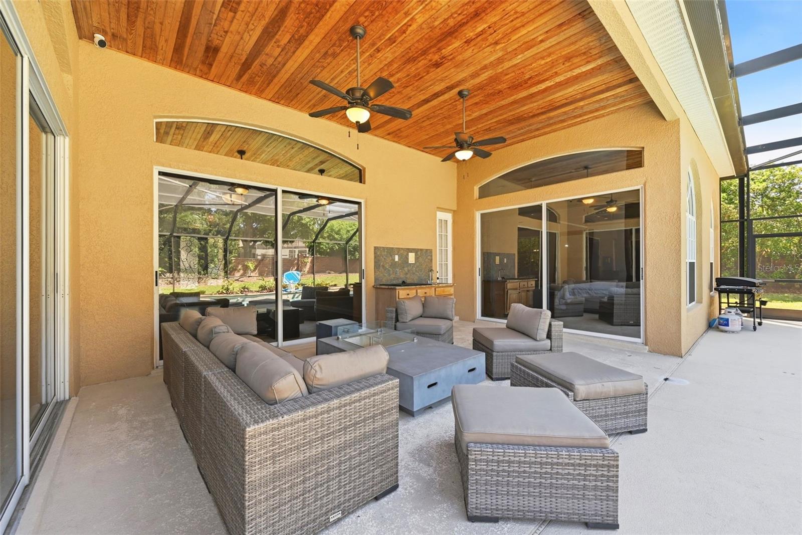 BALMORAL - Residential