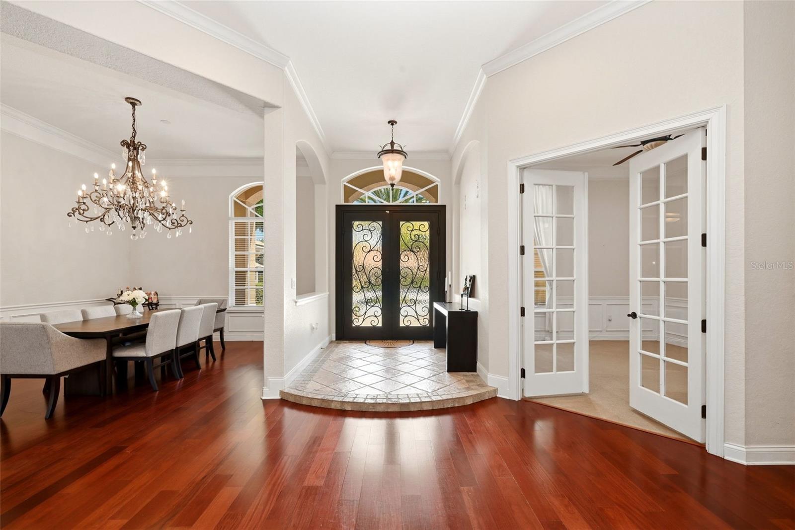 9119 BALMORAL MEWS SQ