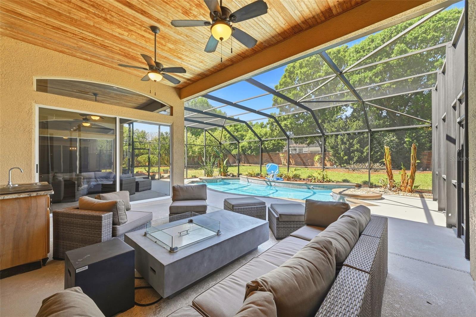 BALMORAL - Residential