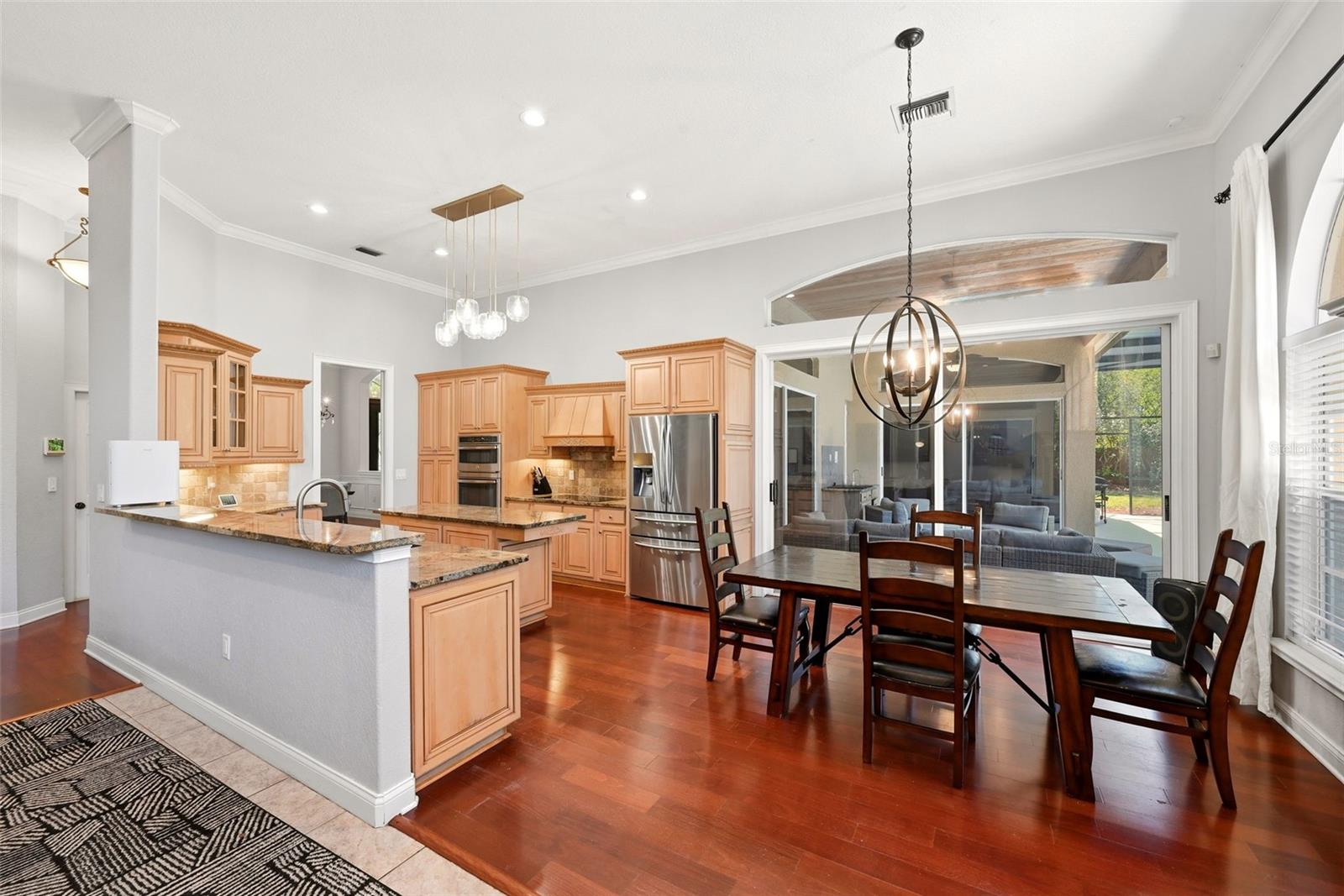 BALMORAL - Residential