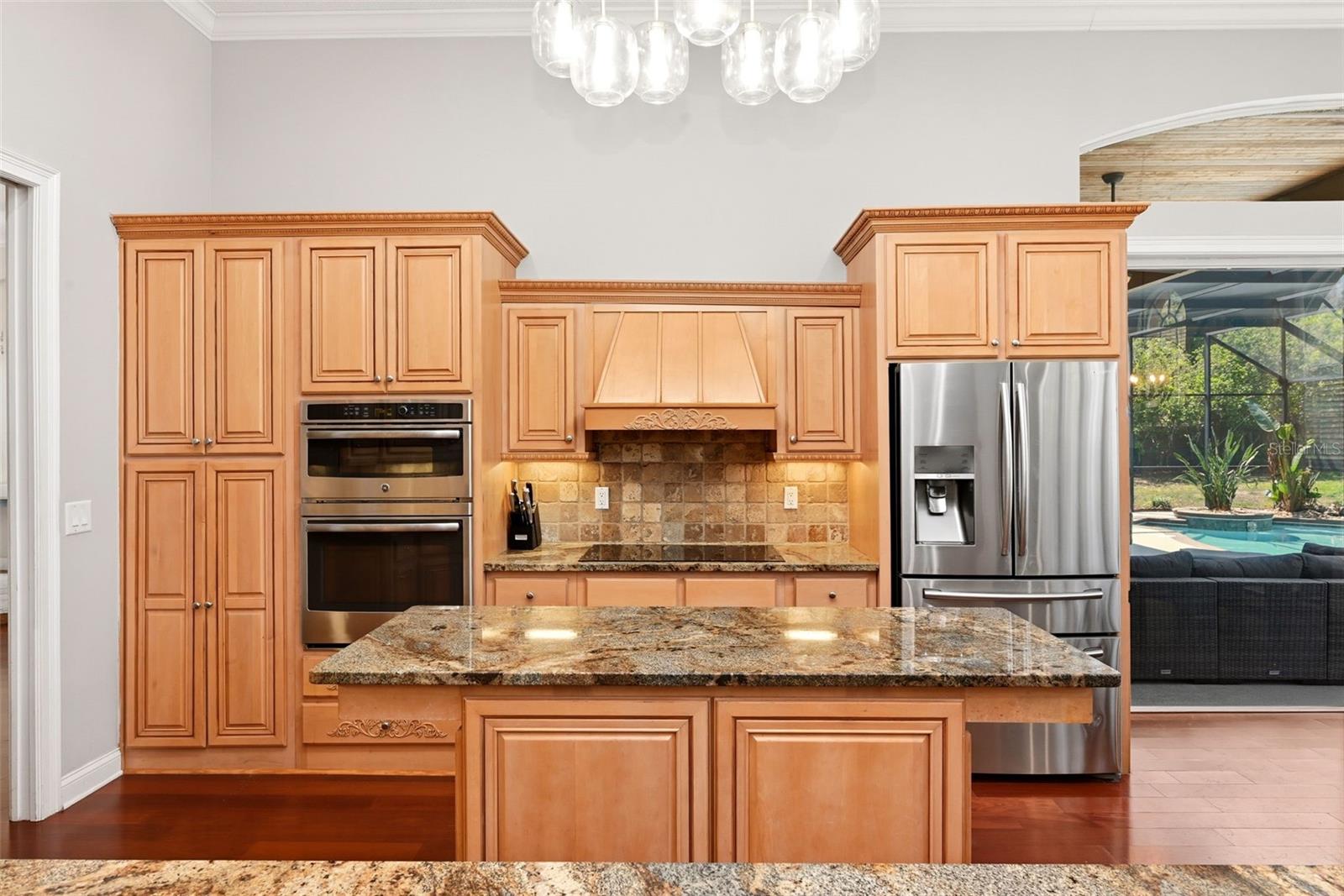 BALMORAL - Residential
