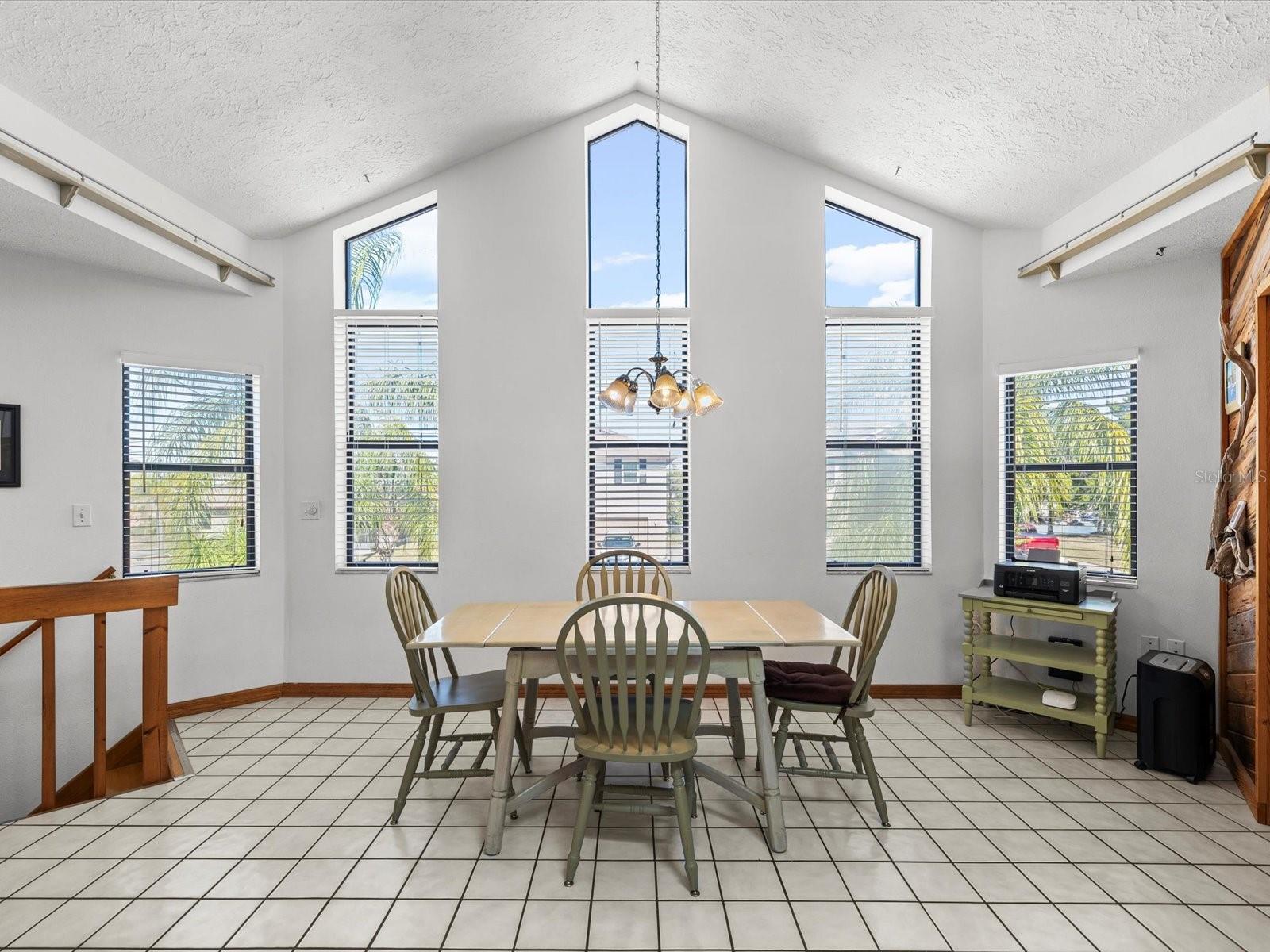 HERNANDO BEACH - Residential