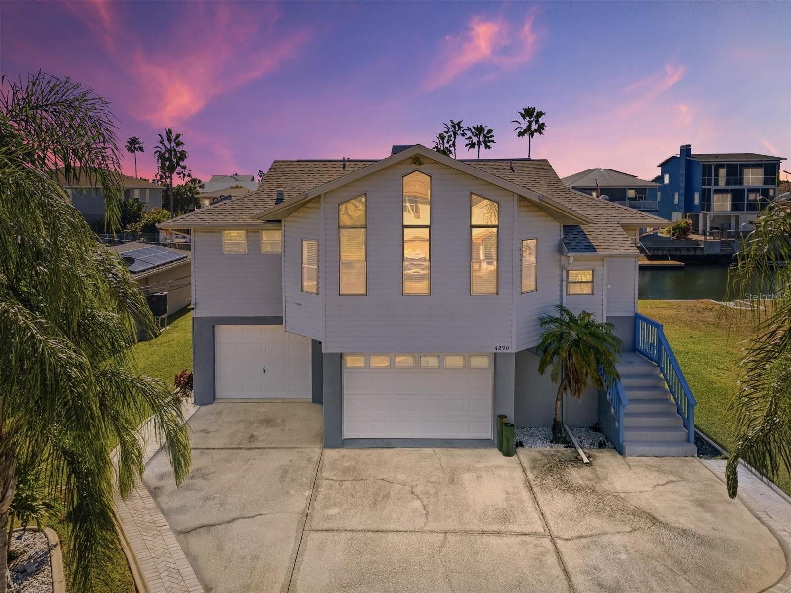 HERNANDO BEACH - Residential