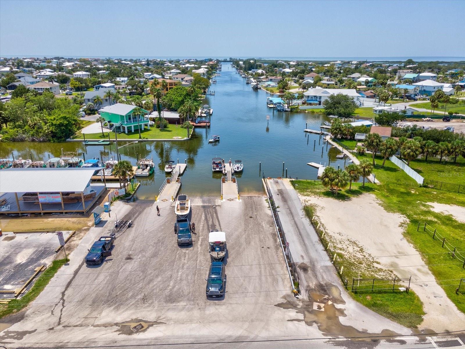 HERNANDO BEACH - Residential