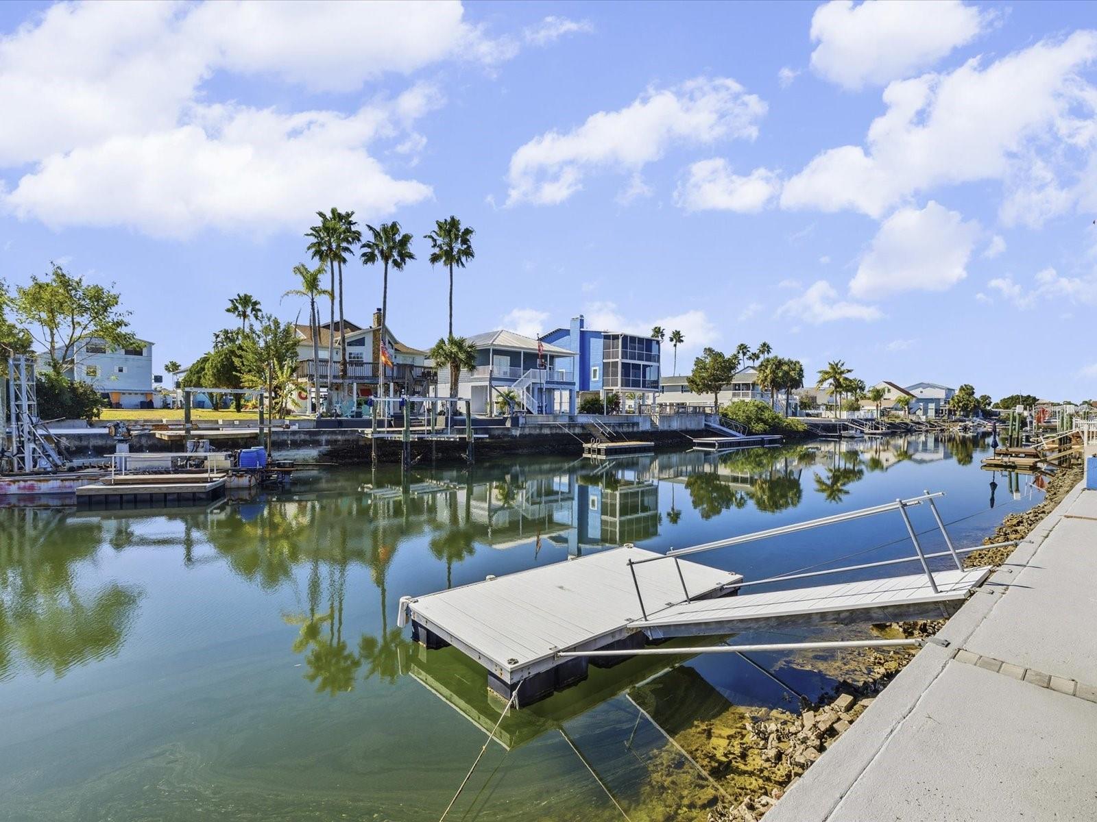 HERNANDO BEACH - Residential