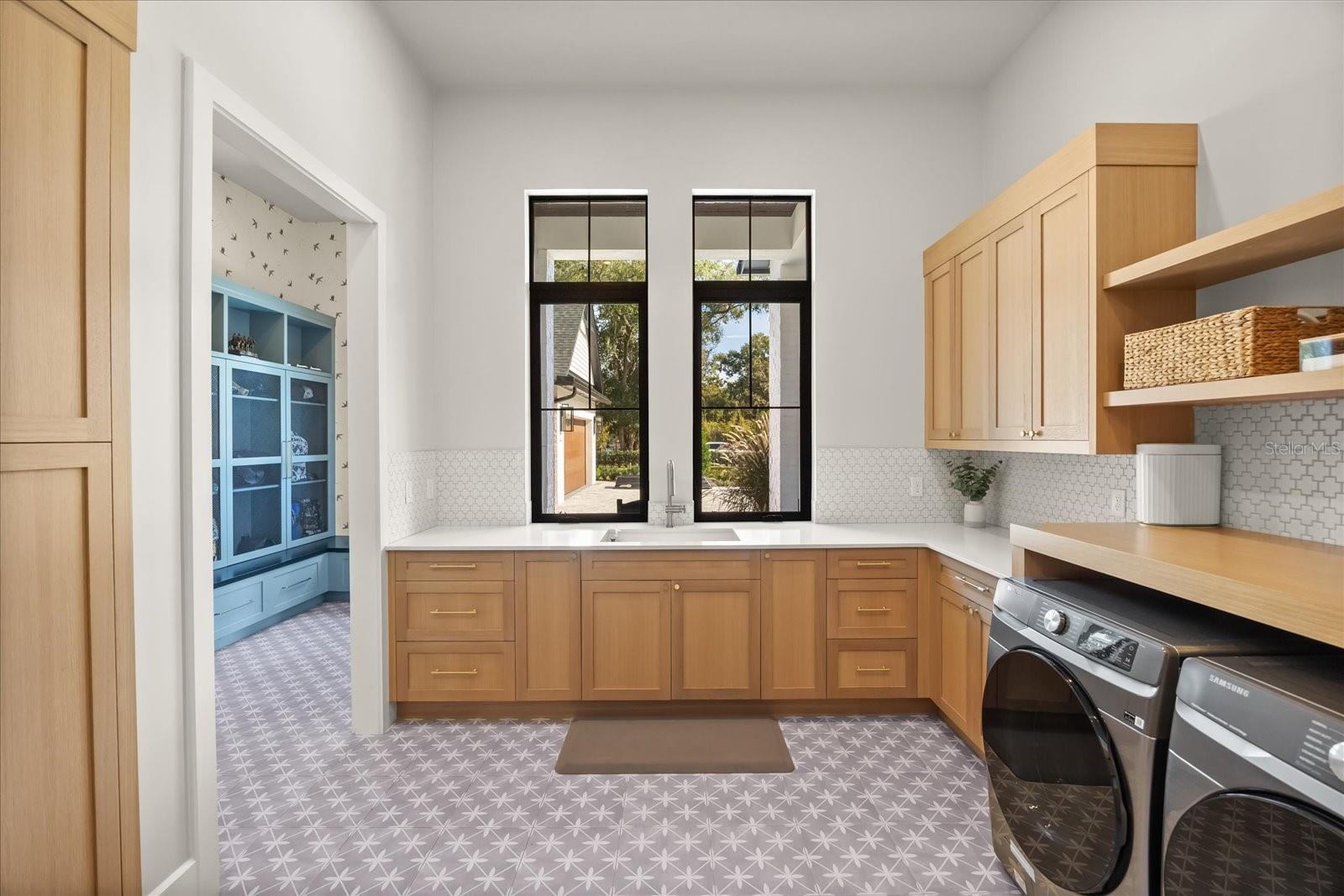 GOTHA TOWN - Residential