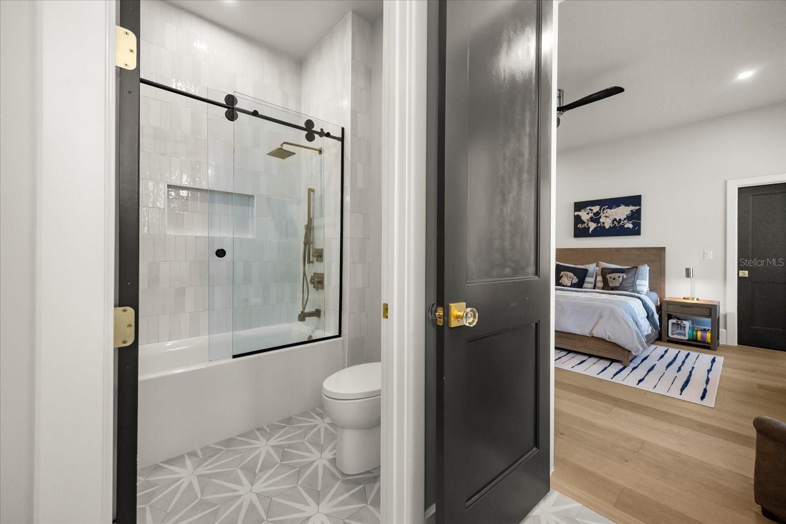 GOTHA TOWN - Residential