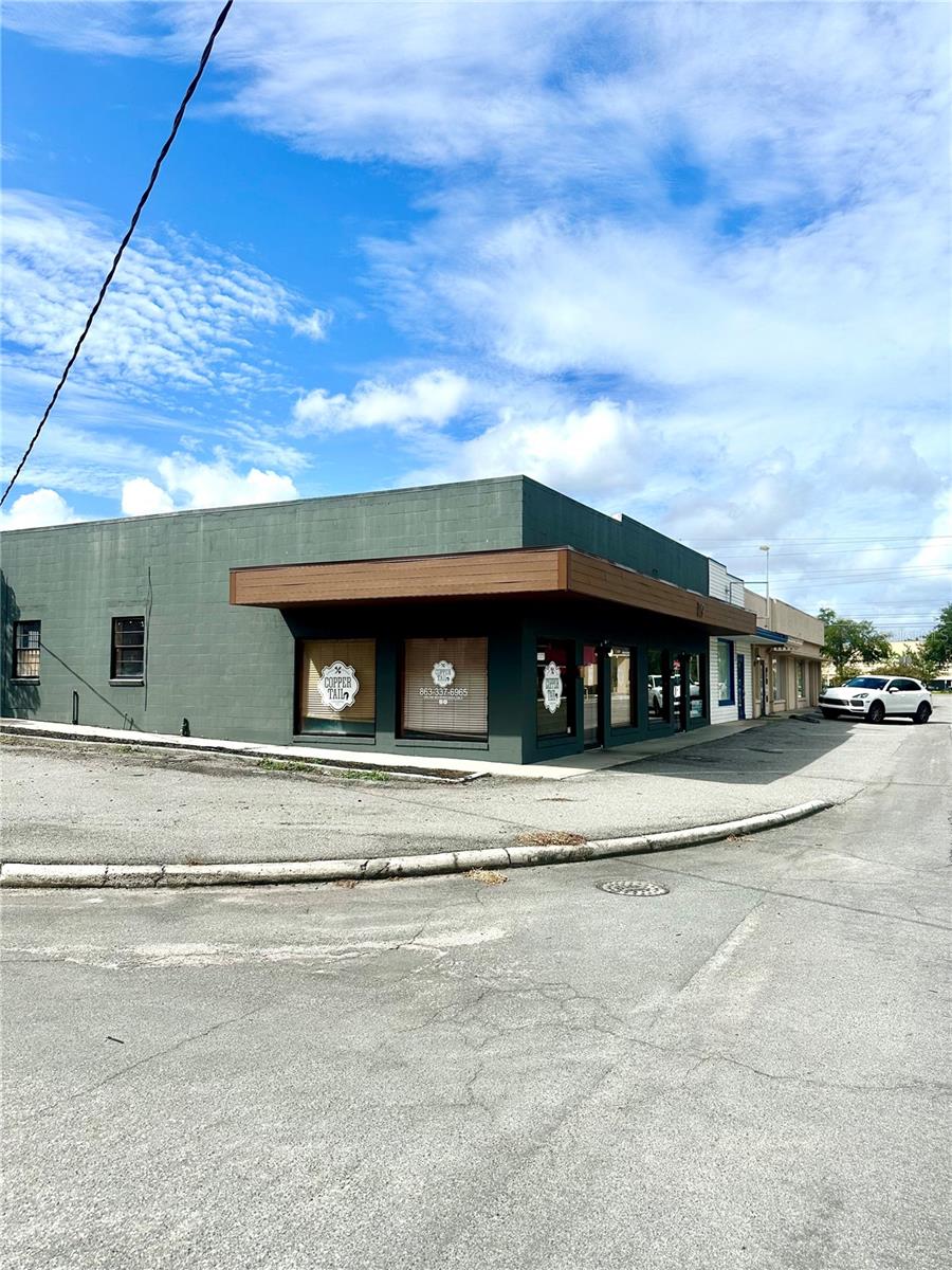 CLEVELAND HEIGHTS - Commercial Sale