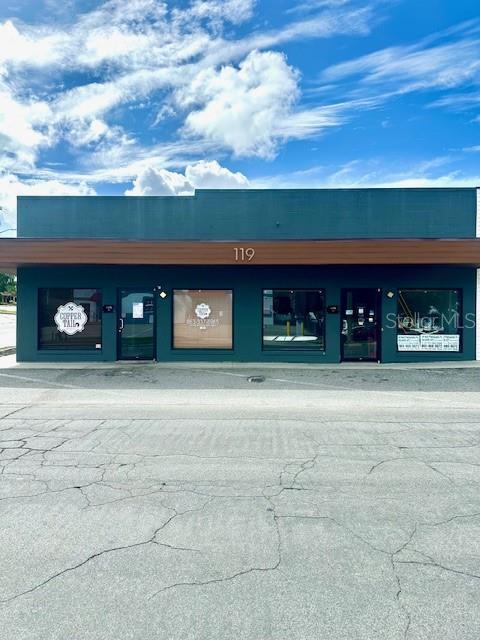 CLEVELAND HEIGHTS - Commercial Sale