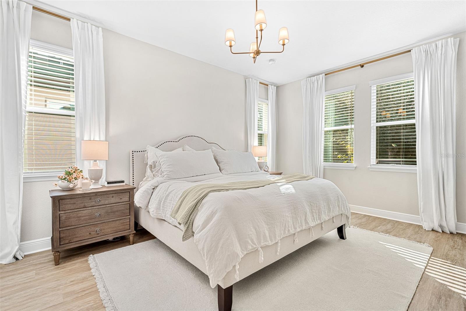 2175 MARSH SEDGE LANE