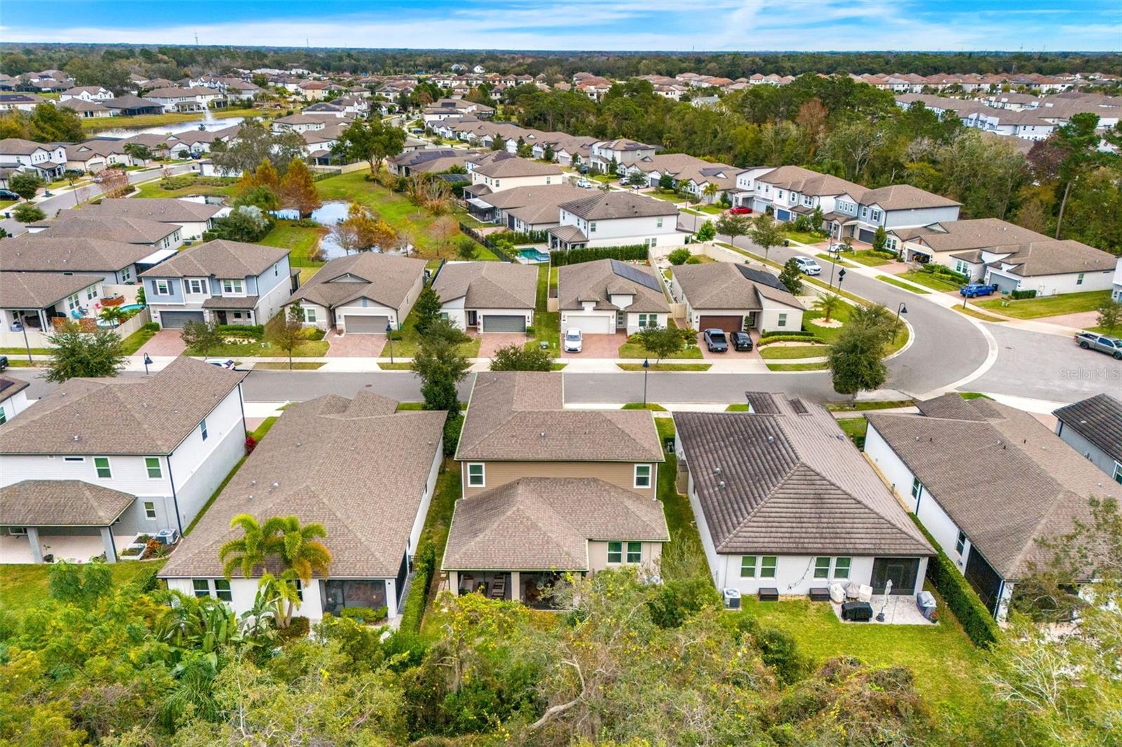 HAWKS CREST - Residential