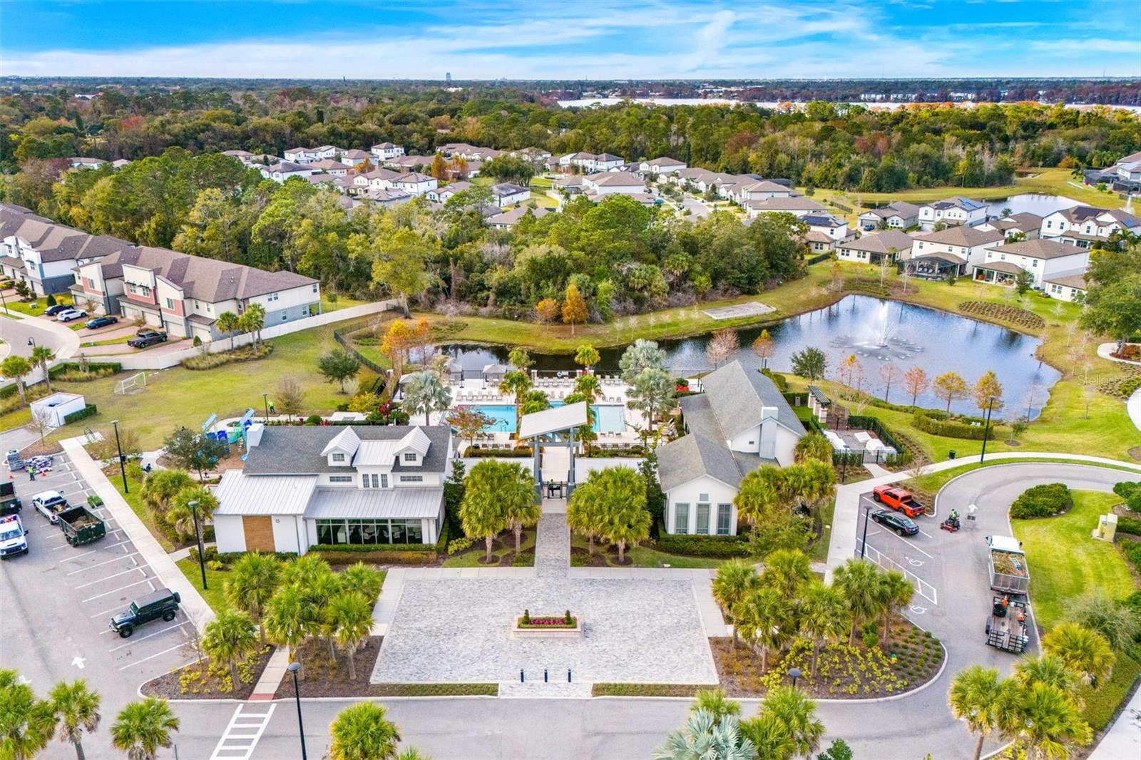 HAWKS CREST - Residential