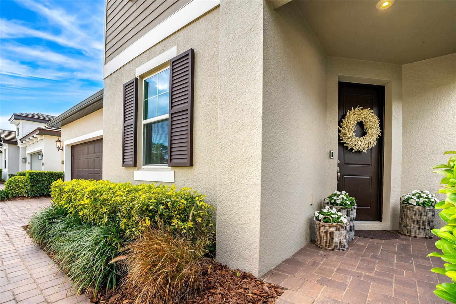 HAWKS CREST - Residential