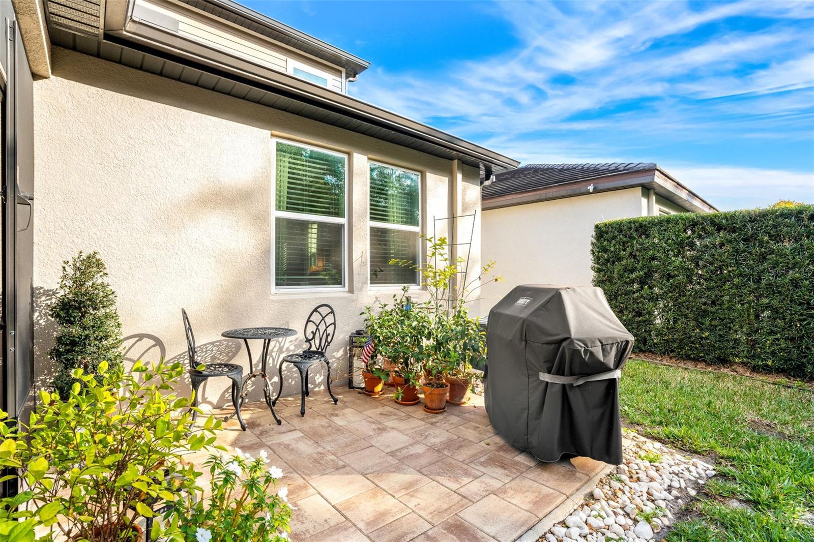 HAWKS CREST - Residential