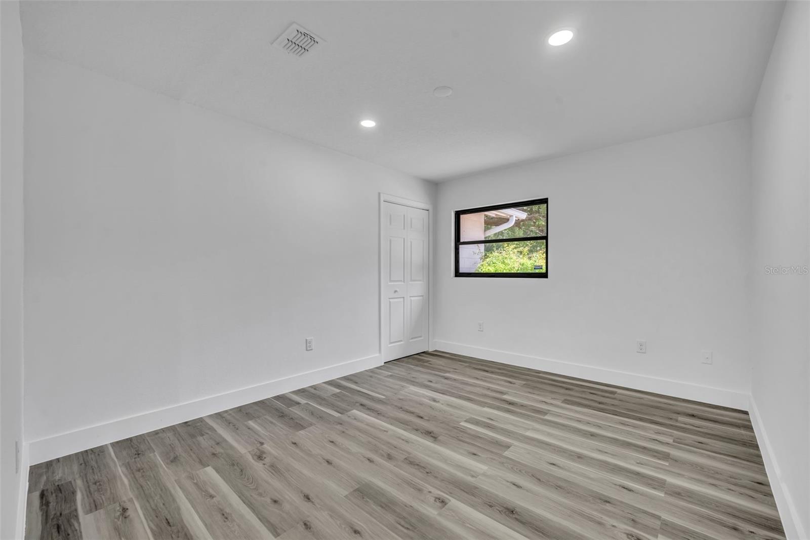 WINTER PARK ESTATES - Residential