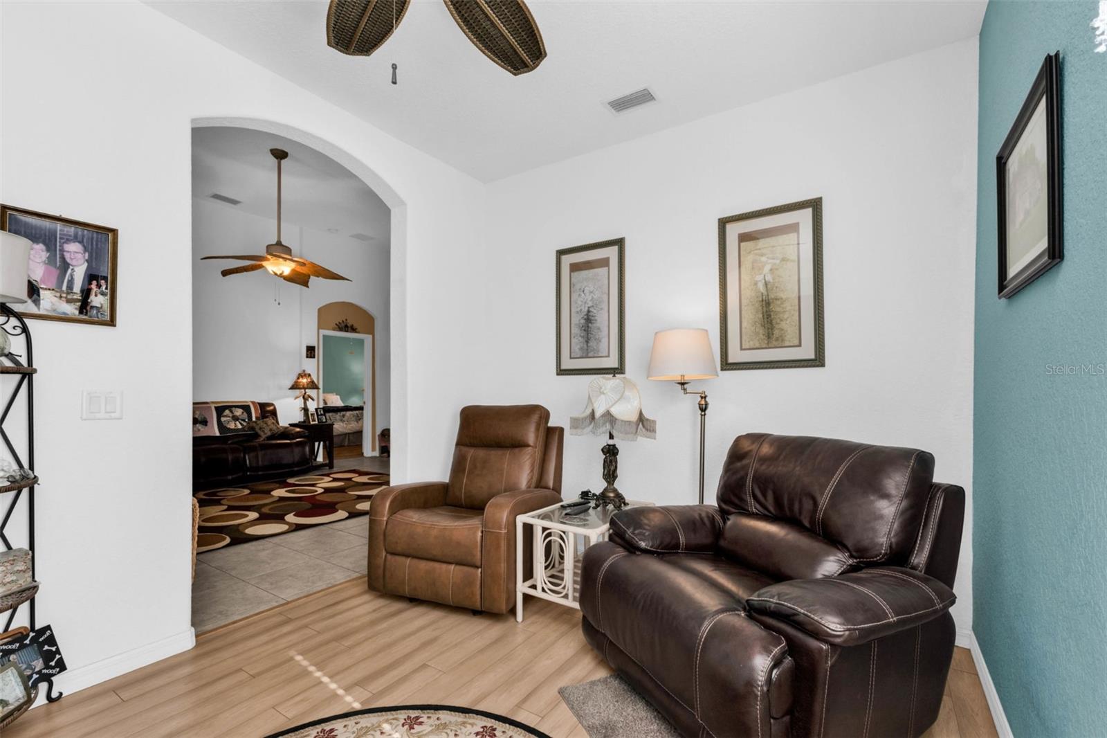 KINGS GATE PH 02 - Residential