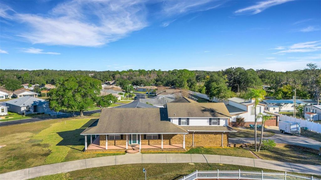 Photo of 5905 Magnolia Lane, Lakeland, FL 33810 (MLS # L4958649)