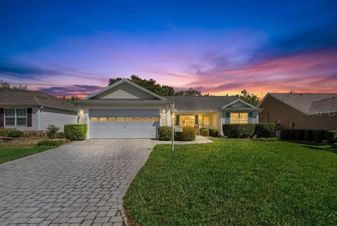 Photo of 9175 SE 169th Bentley St, The Villages, FL 32162 (MLS # G5110141)