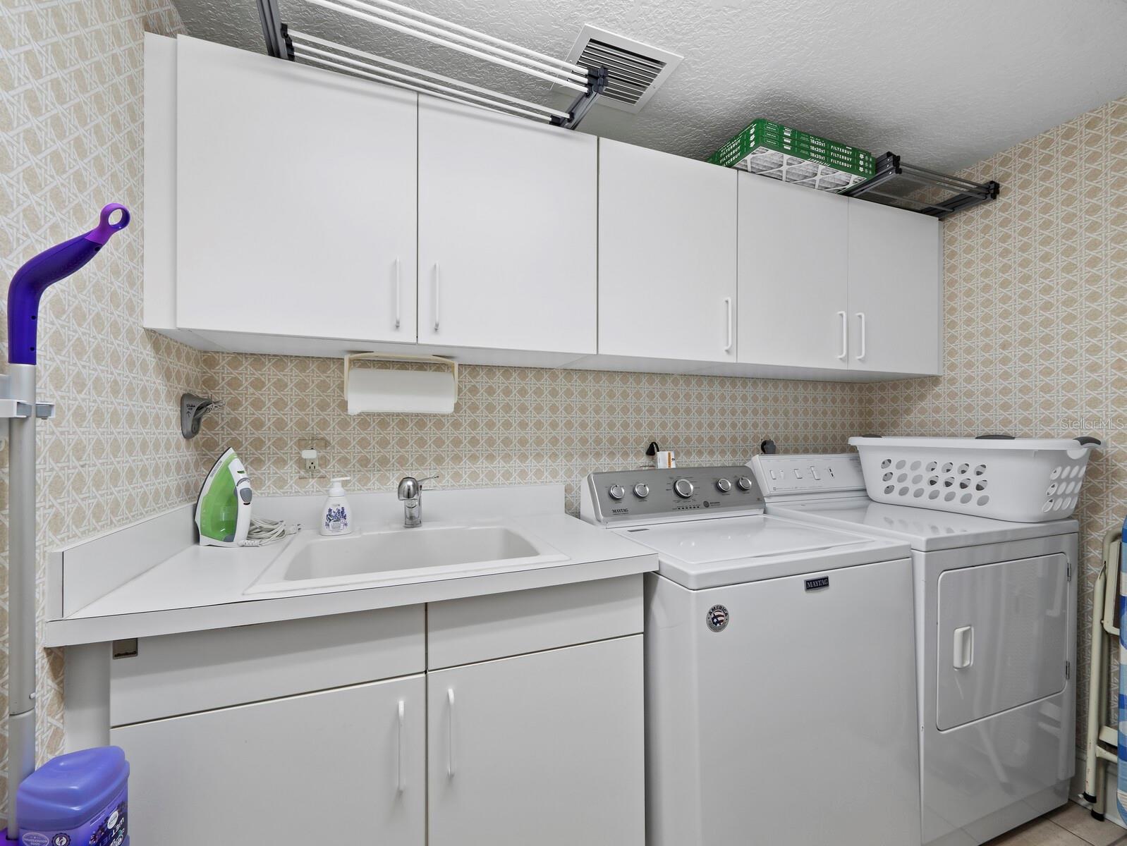 GRAND BAY 2 - Residential