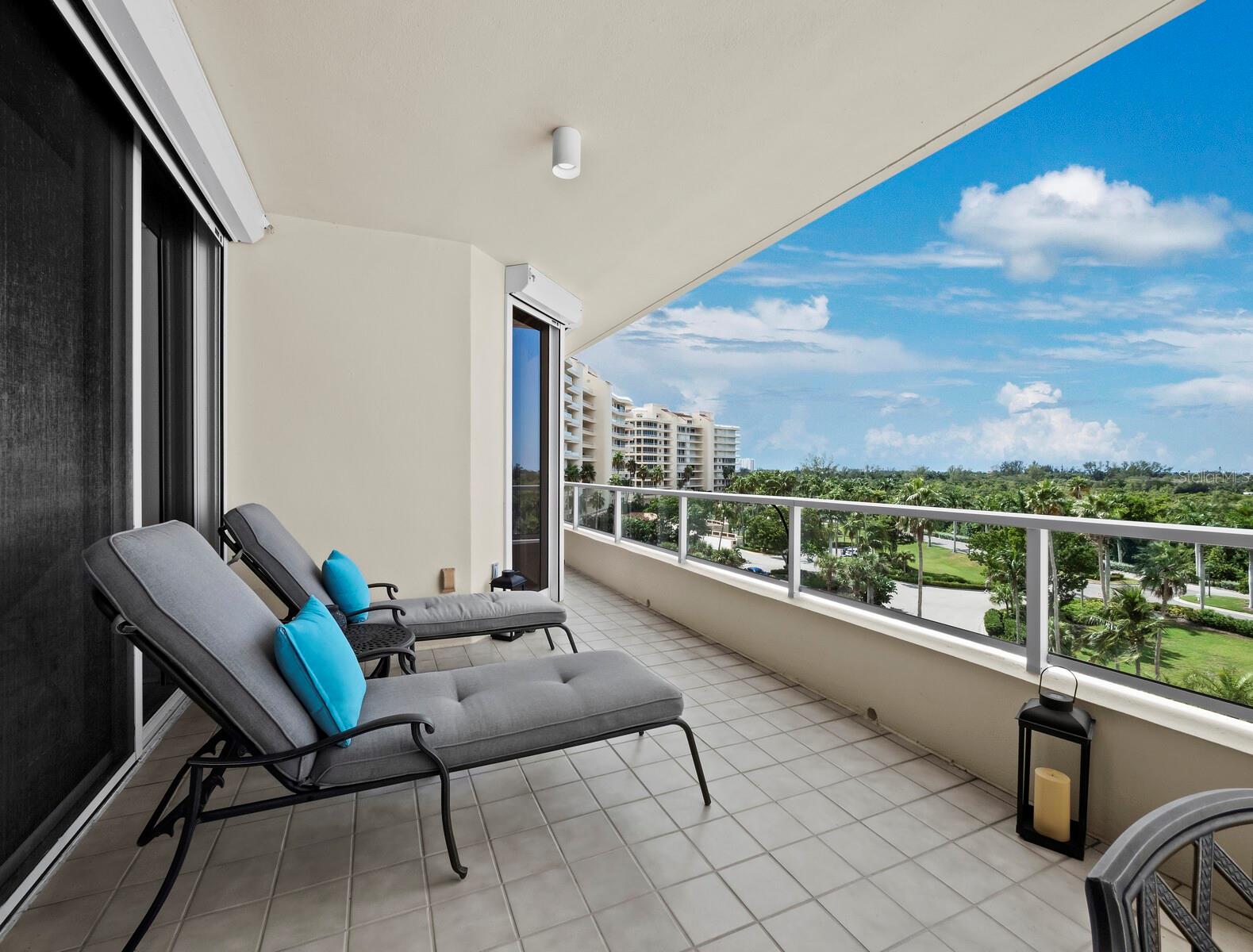GRAND BAY 2 - Residential