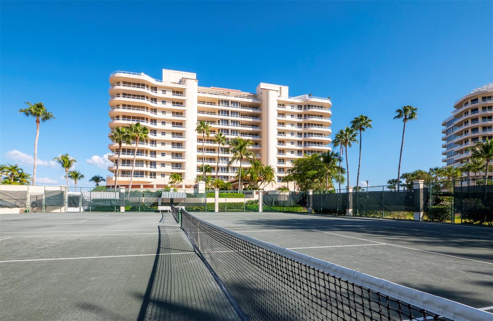GRAND BAY 2 - Residential