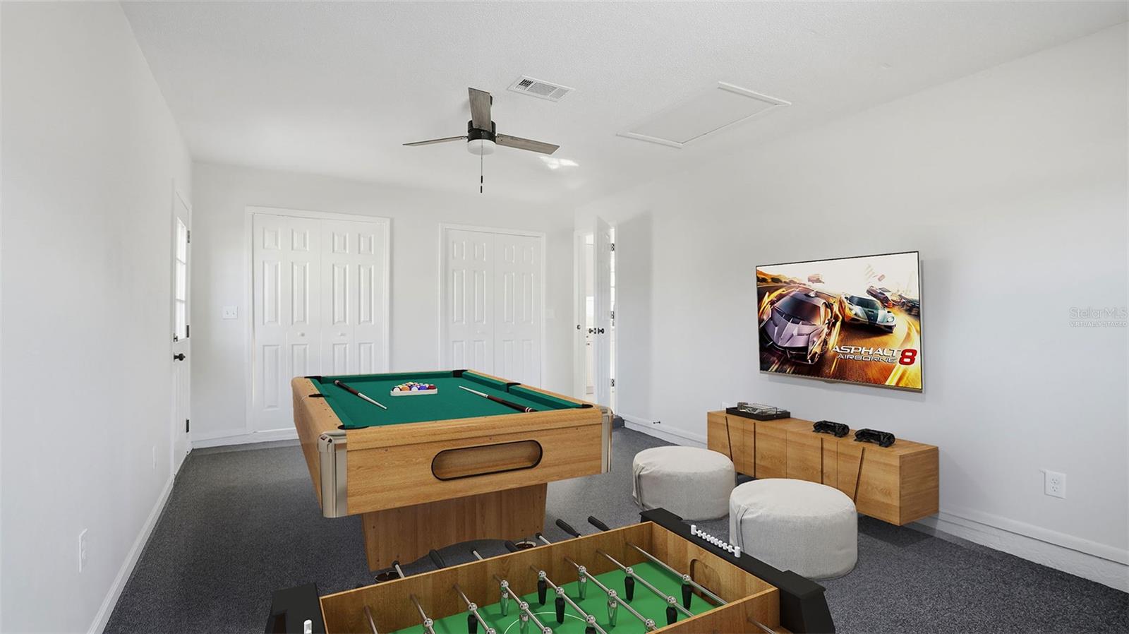 WHISPERING HILLS COUNTRY CLUB ESTATES SEC 04 - Residential