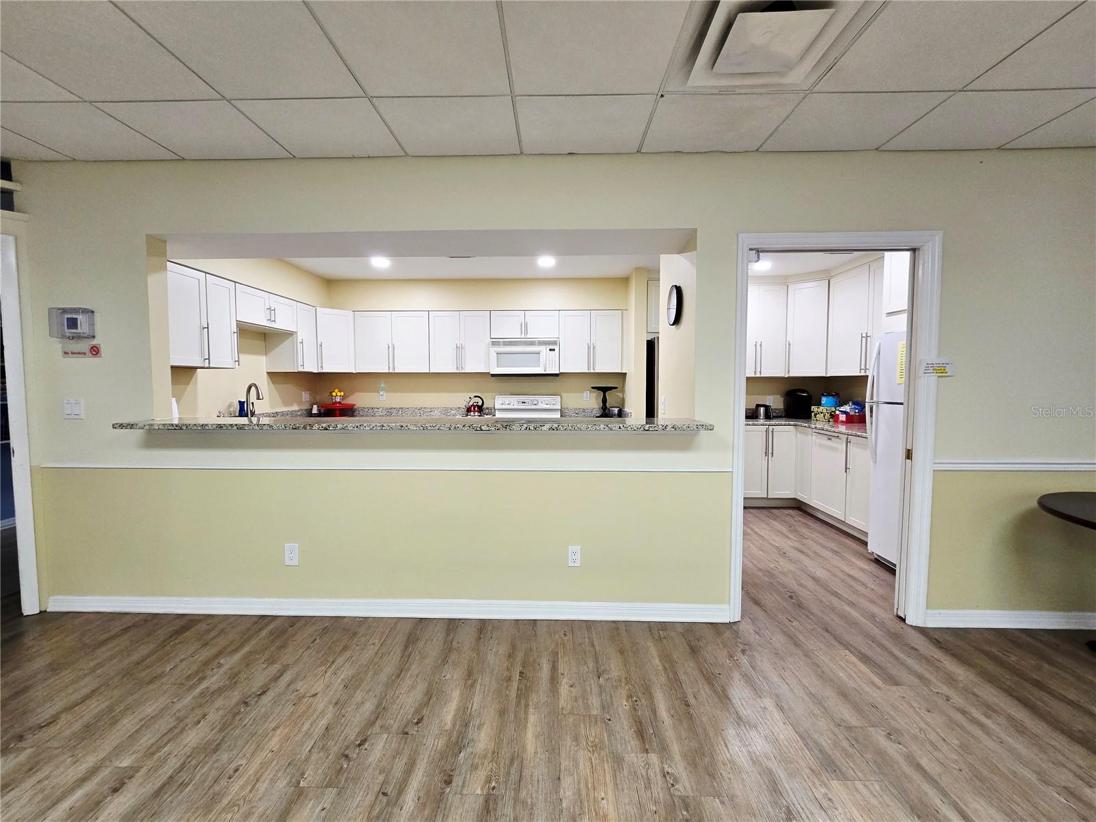 YOUNG & METZNER REALTY CO RESUBX - Residential