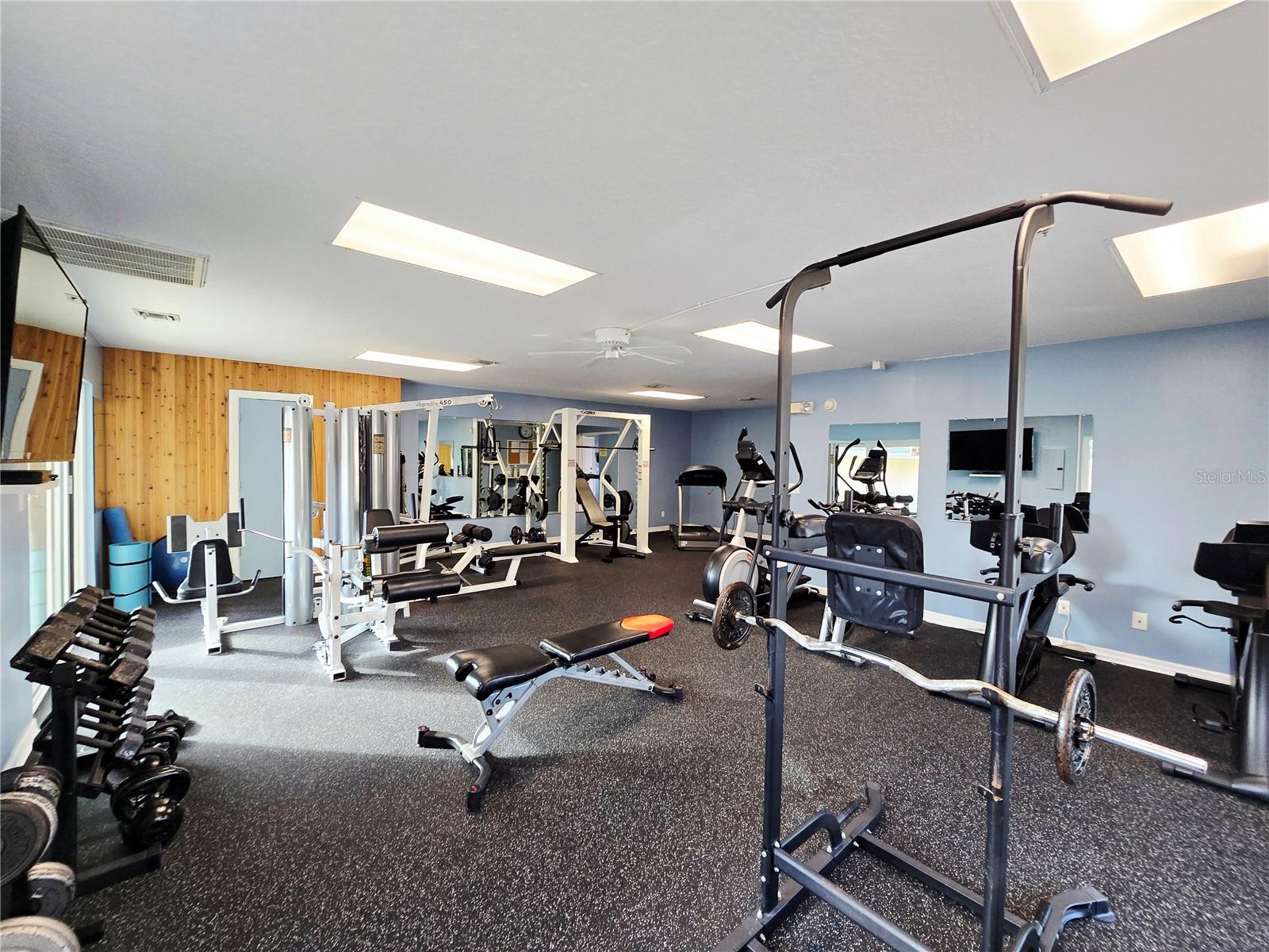 YOUNG & METZNER REALTY CO RESUBX - Residential