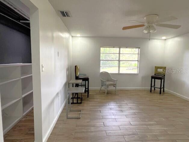 WALK IN WATER LAKE ESTATES PH 01 - Residential Lease