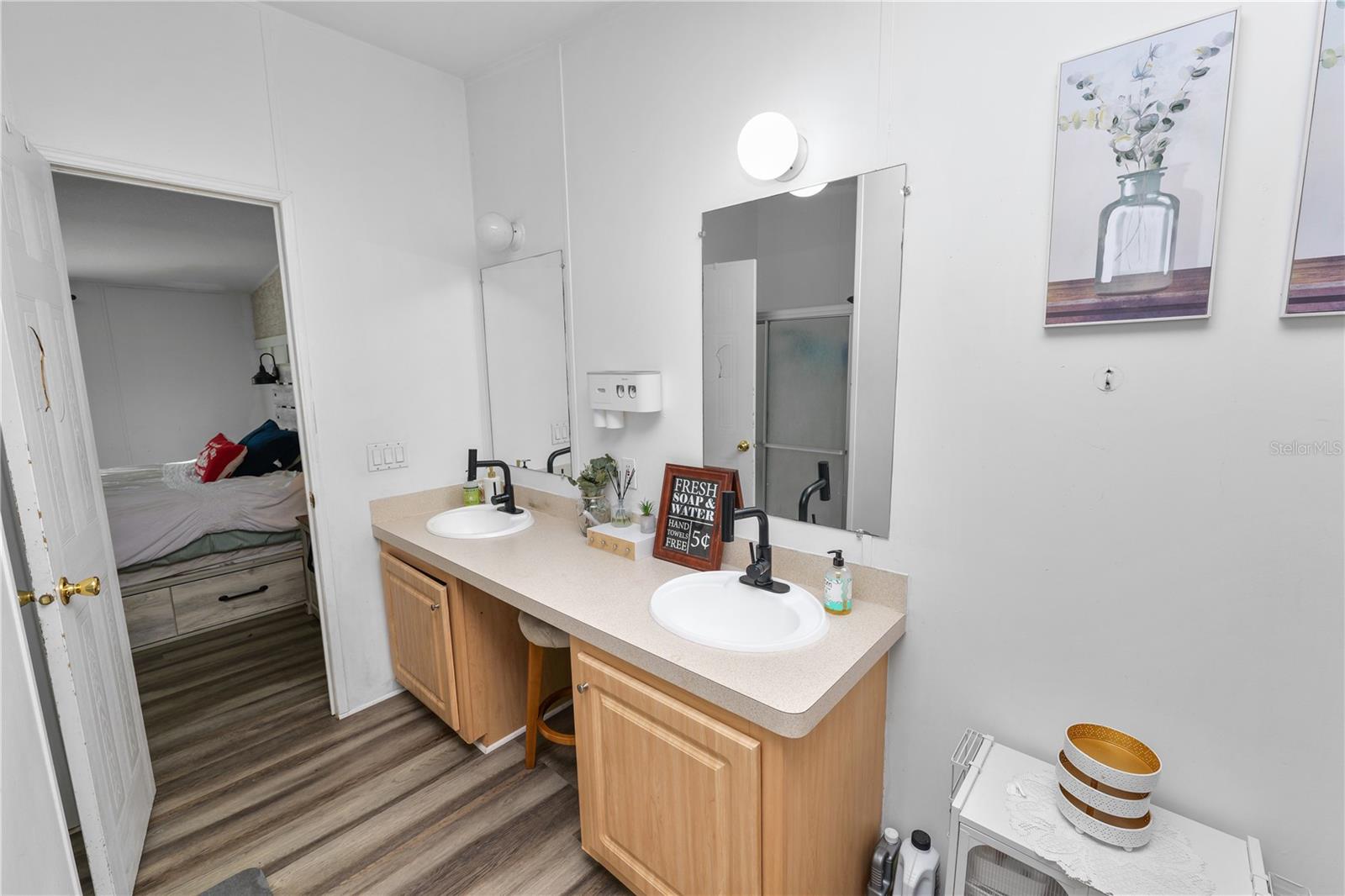 HUNTERS HILL - Residential