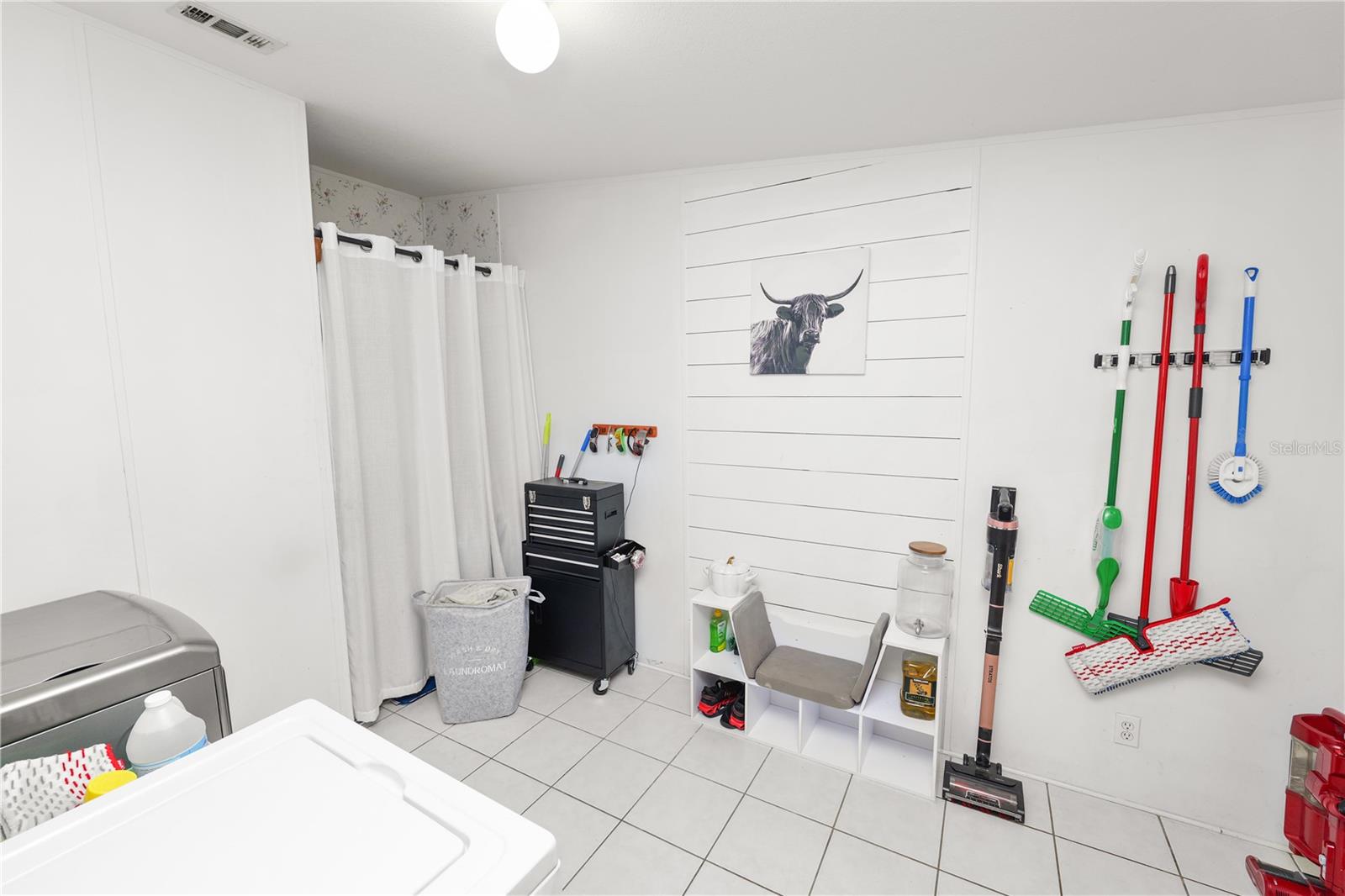 HUNTERS HILL - Residential