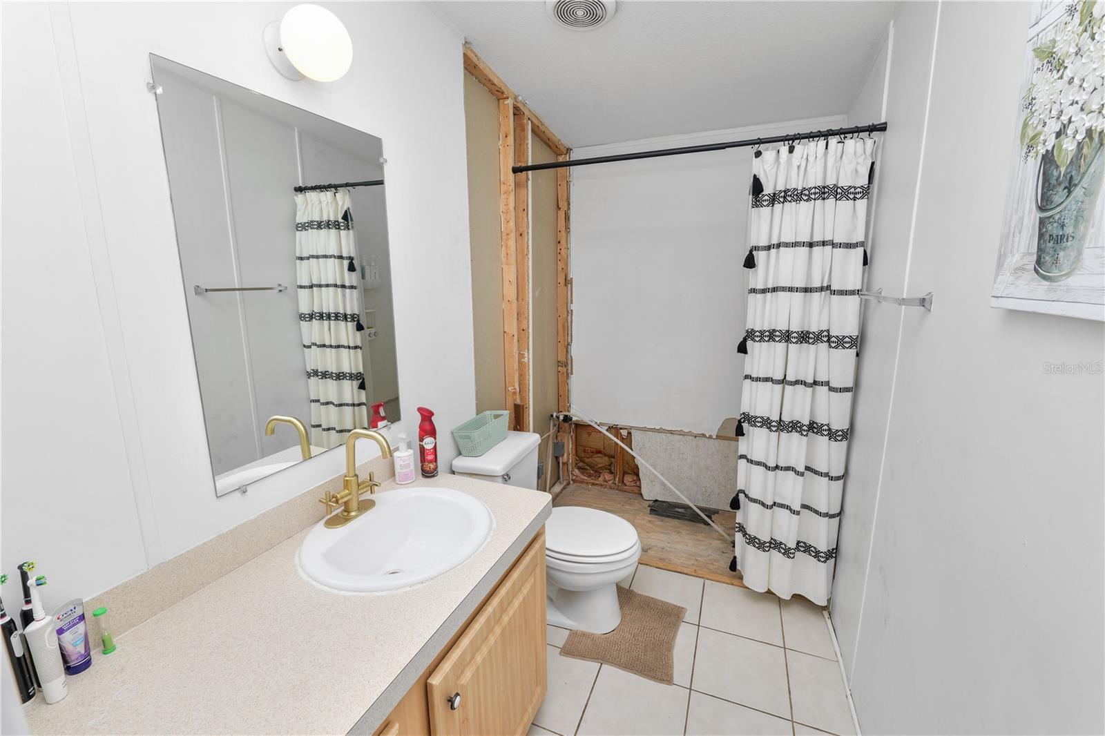 HUNTERS HILL - Residential