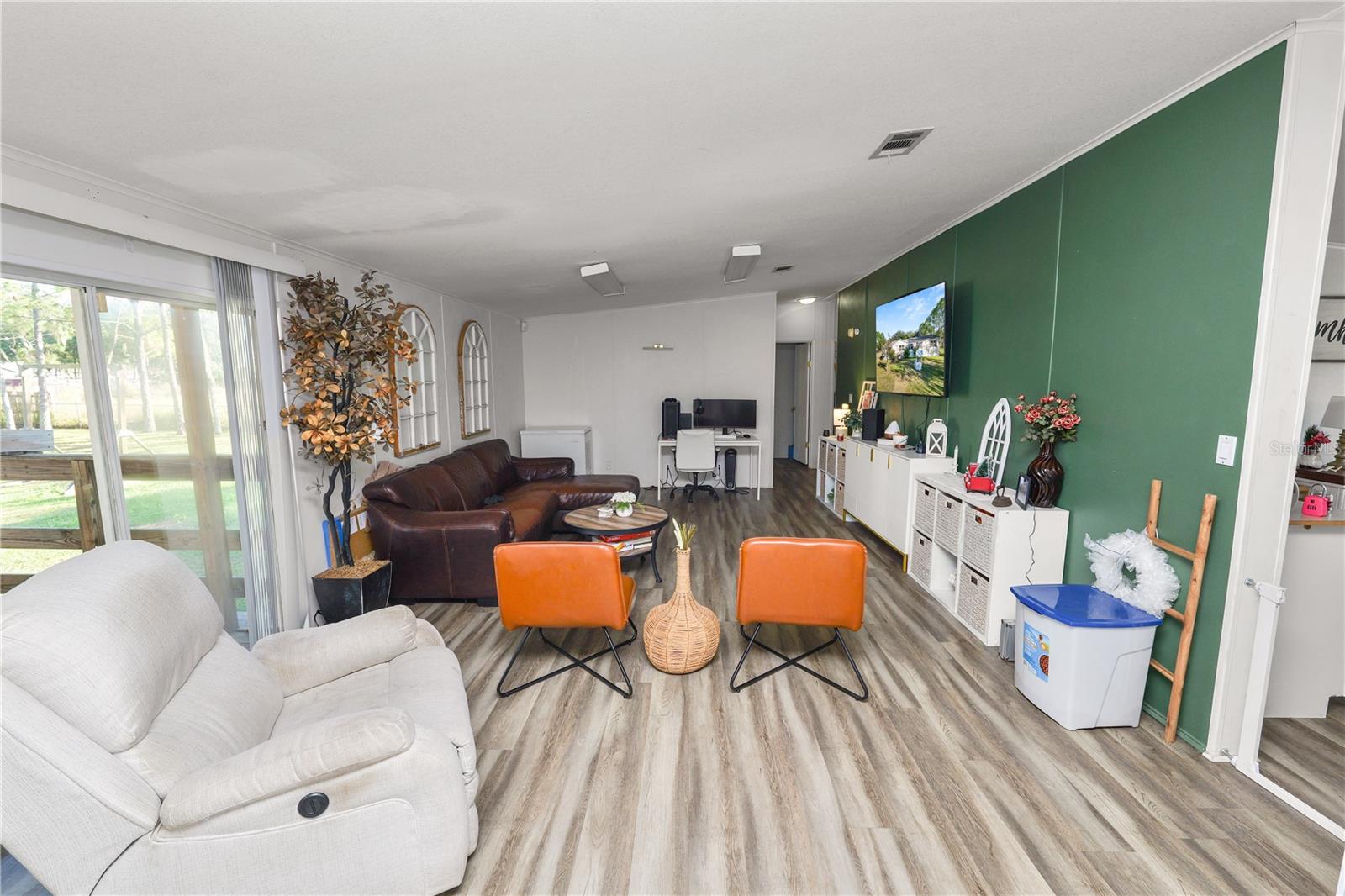 HUNTERS HILL - Residential