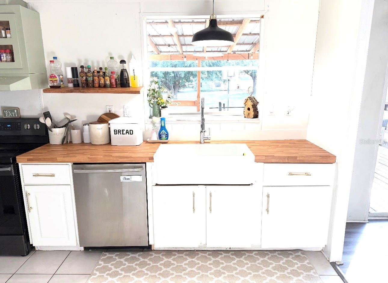 HUNTERS HILL - Residential