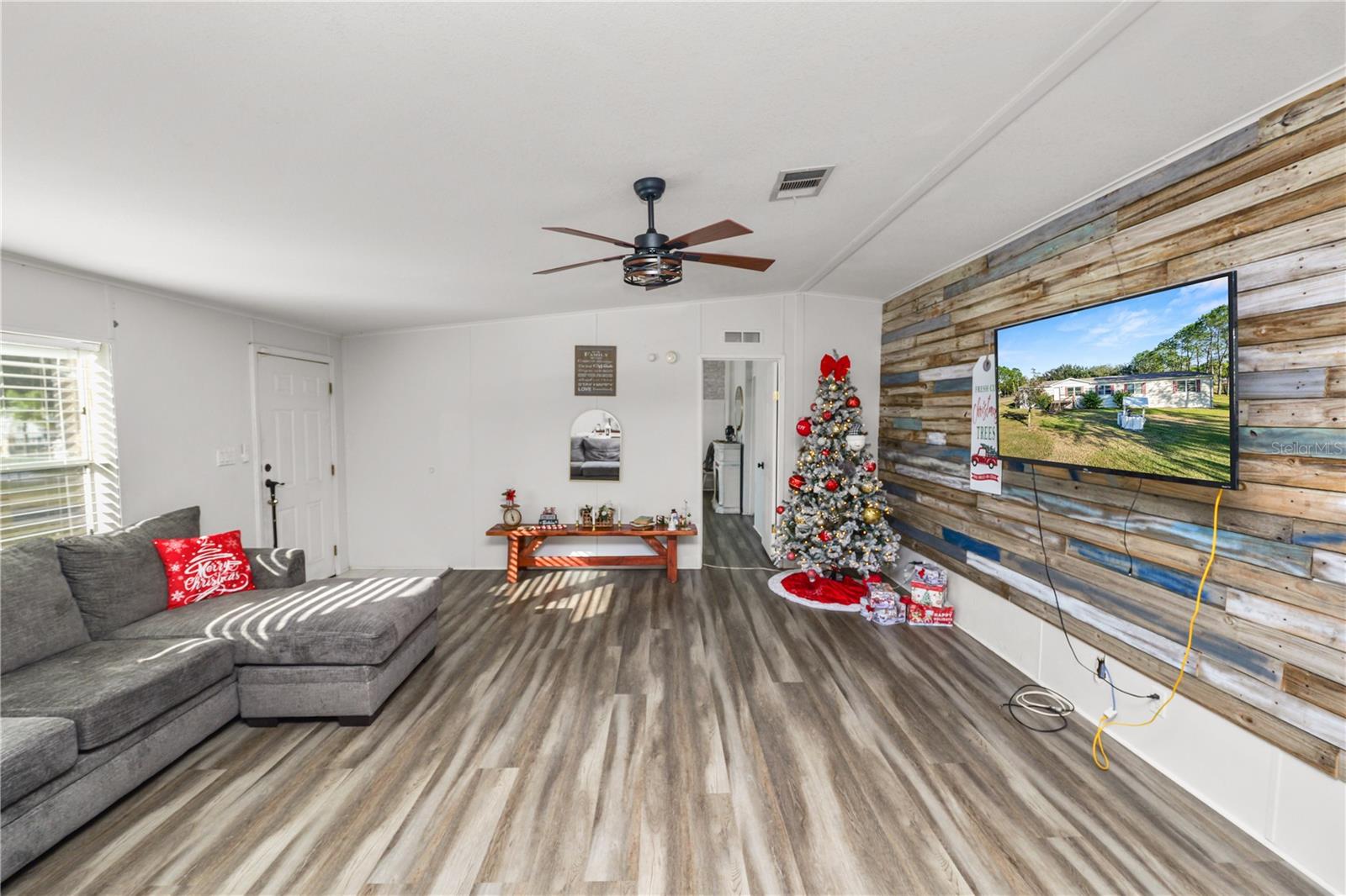 HUNTERS HILL - Residential