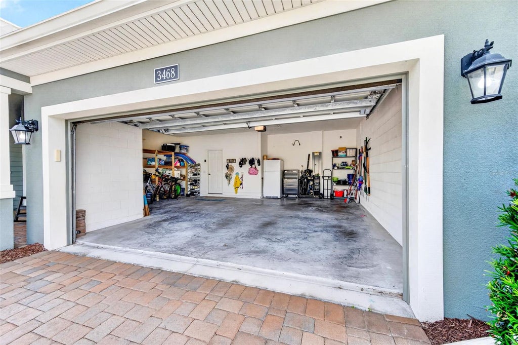 Photo of 3468 Diamond Leaf Drive, Vero Beach, FL 32966 (MLS # V4949770)