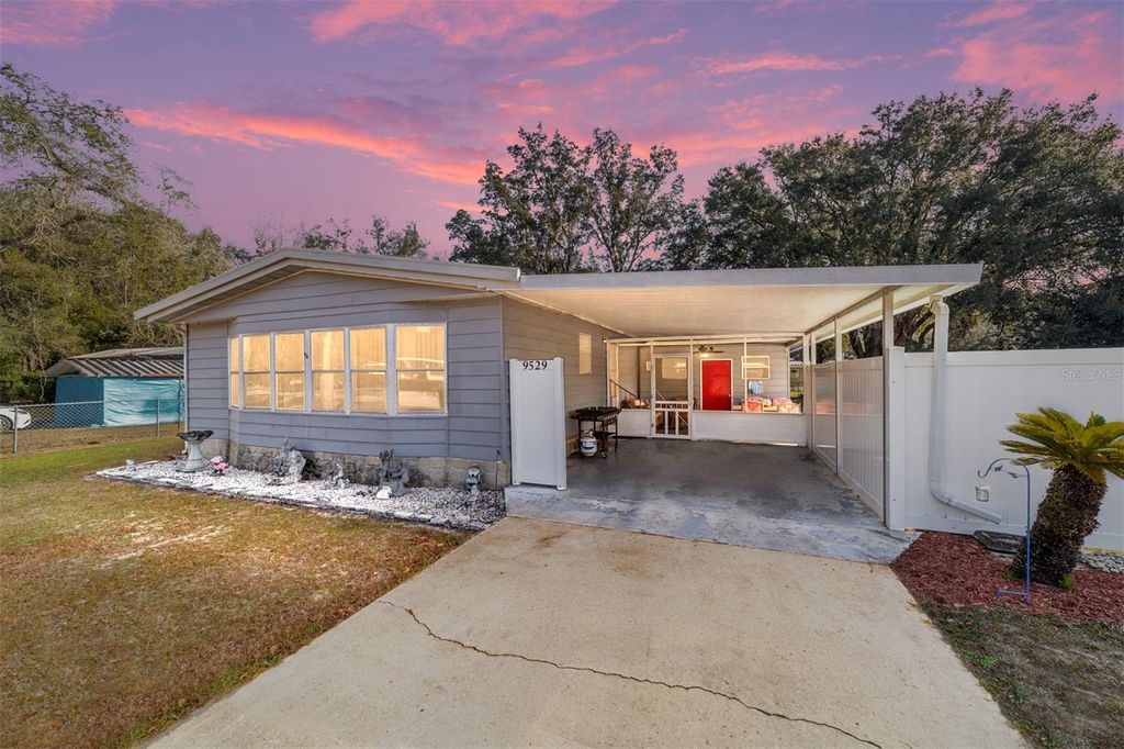 Photo of 9529 SW 30th Terrace, Ocala, FL 34476 (MLS # OM710667)