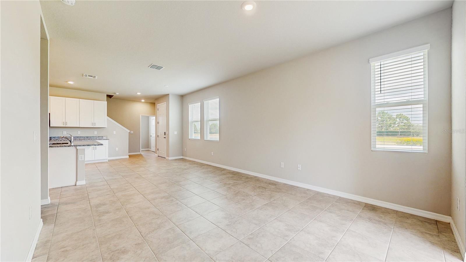 1824 WOODLEAF HAMMOCK COURT