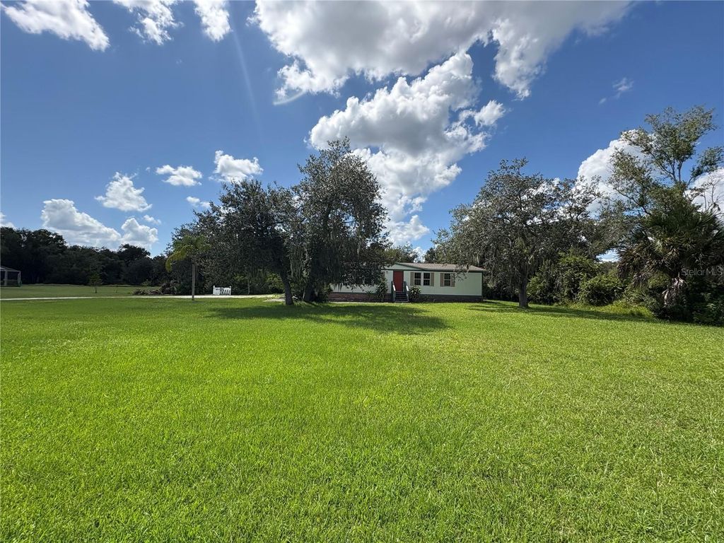 Photo of 10649 SW Park Avenue, Arcadia, FL 34269 (MLS # A4664930)