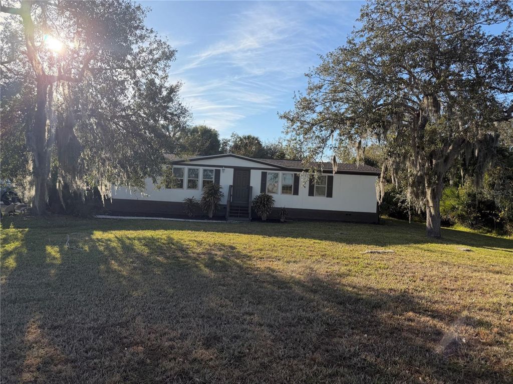 Photo of 10649 SW Park Avenue, Arcadia, FL 34269 (MLS # A4664930)
