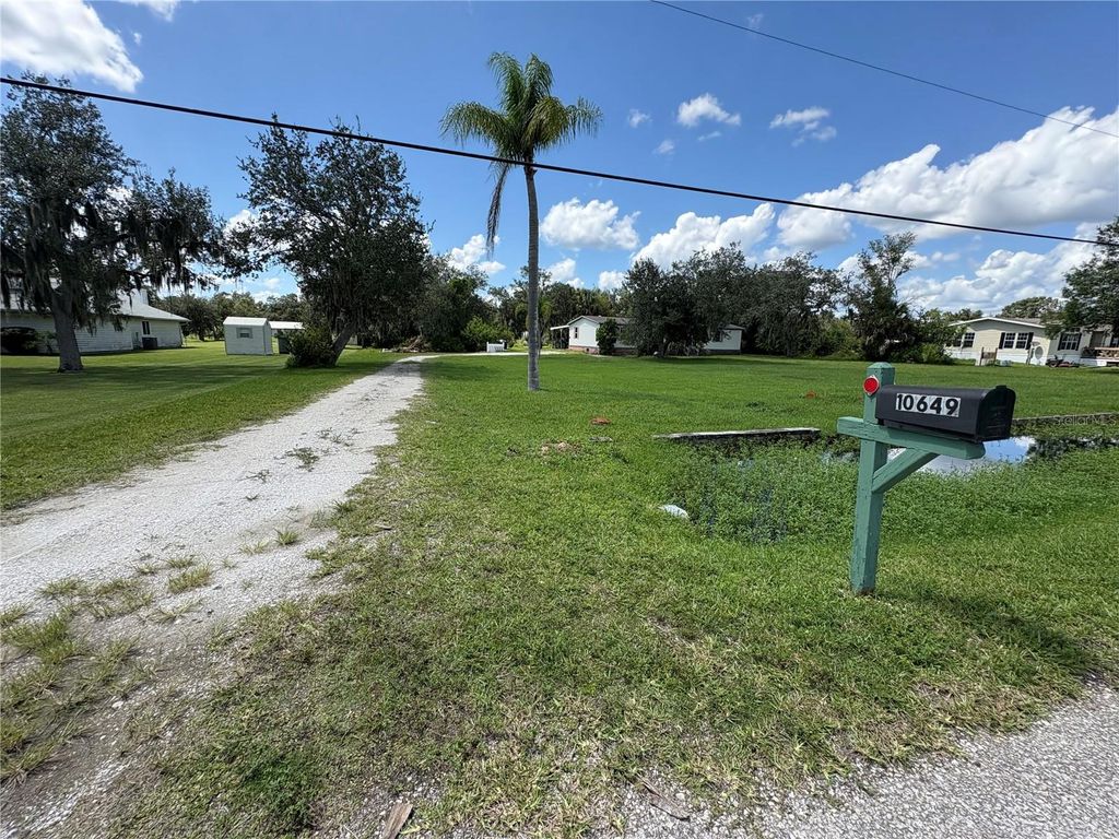 Photo of 10649 SW Park Avenue, Arcadia, FL 34269 (MLS # A4664930)