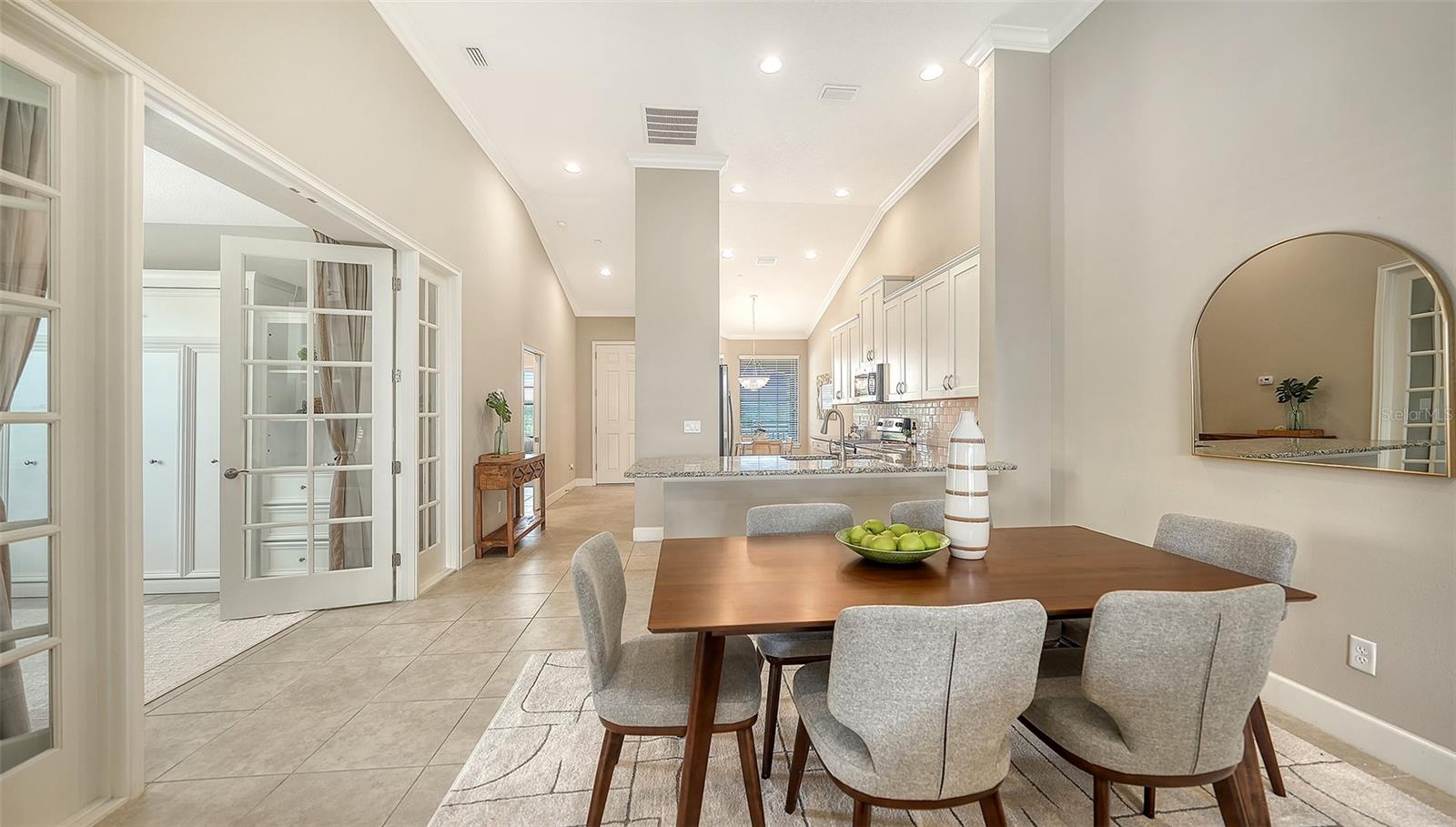 13604 MESSINA LOOP 204, BRADENTON, FL, 34211 2 13604 MESSINA LOOP 204