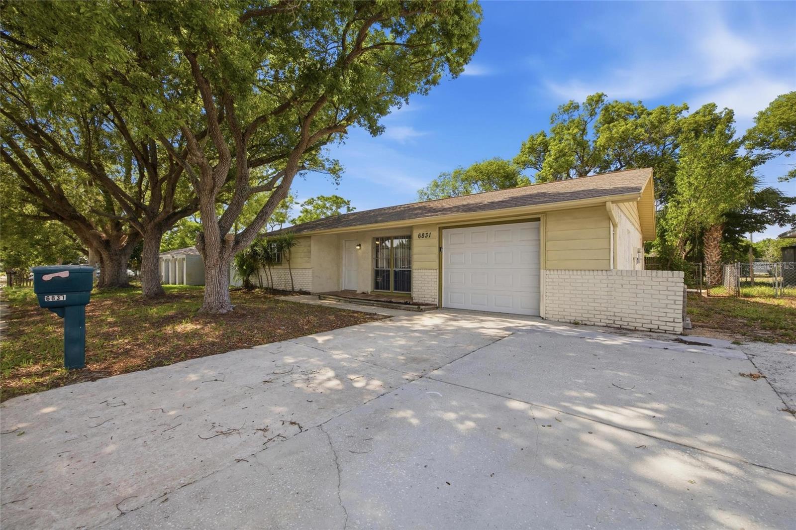SAN CLEMENTE EAST - Residential