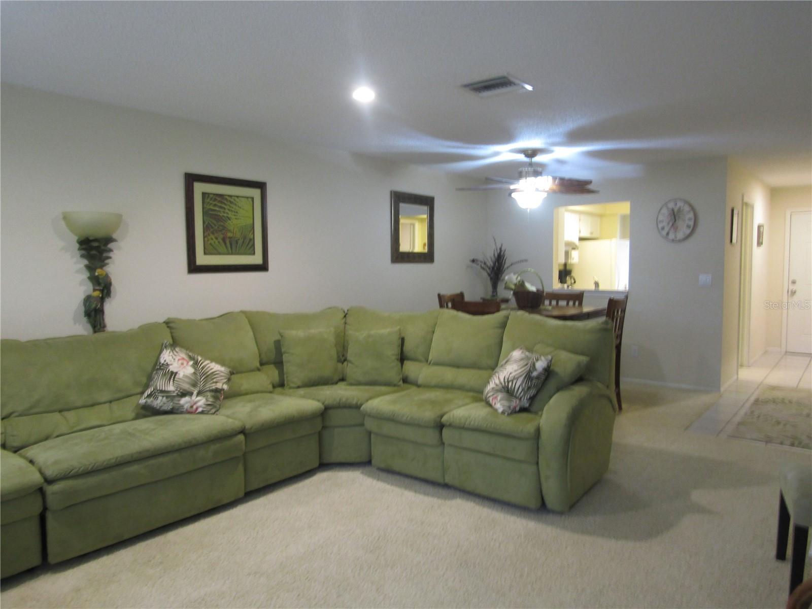 PALM-AIRE AT SARASOTA 10-B - Residential Lease