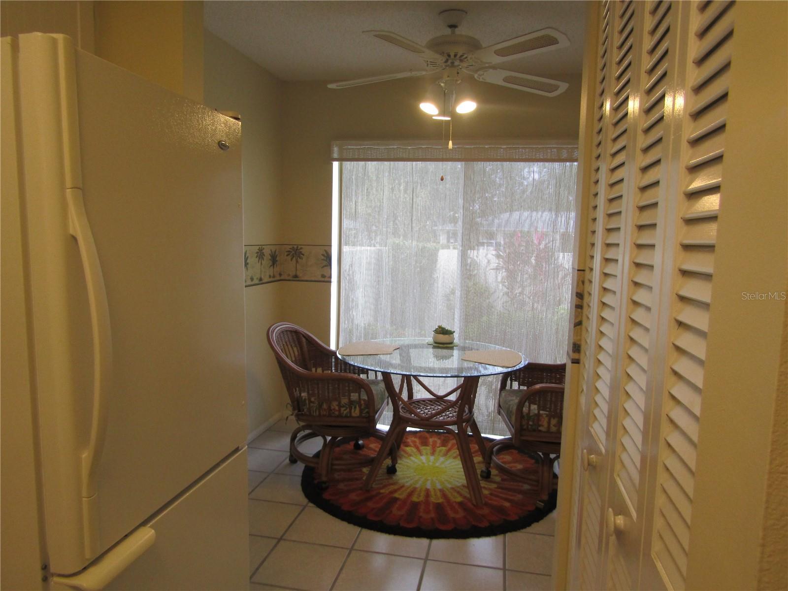 PALM-AIRE AT SARASOTA 10-B - Residential Lease