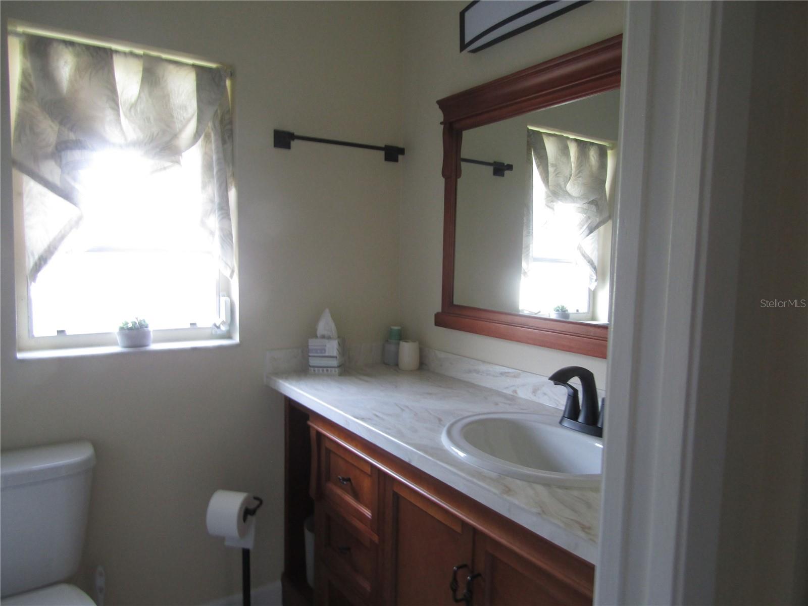 PALM-AIRE AT SARASOTA 10-B - Residential Lease