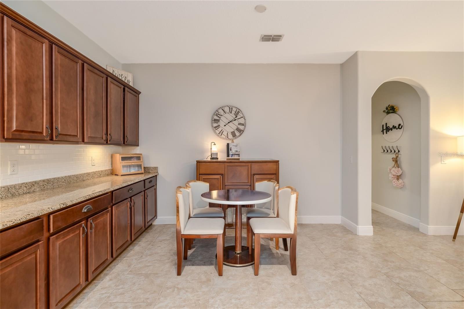 VICTORIA PARK INC 5 NW / VICTORIA TRAILS - Residential